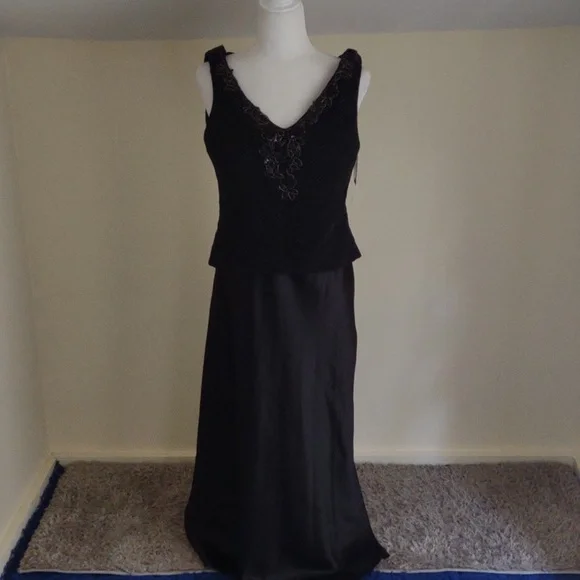 Patra | Dresses | Patra Formal Dress With Sequined Bodice Satin Skirt Size  8 | Poshmark